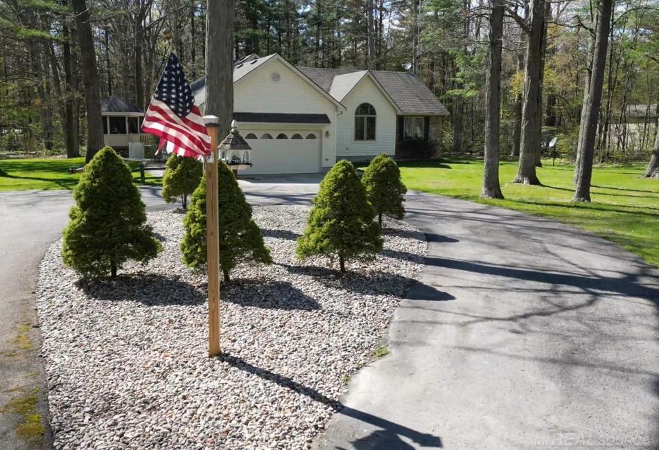 4065 Rabidue Road North Street, MI 48049 - Photo 2 of 41 50107959-1.JPG