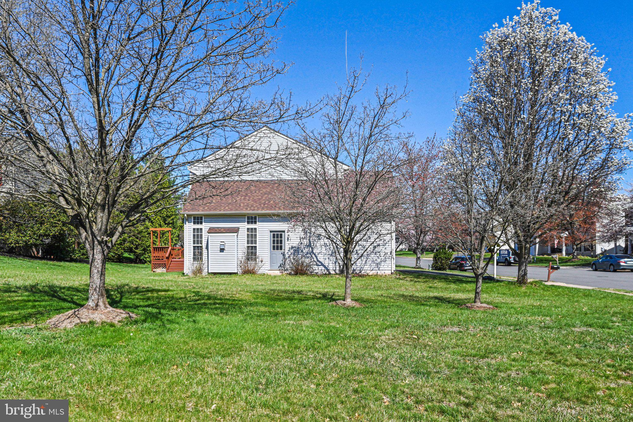 20733 Rainsboro Drive Ashburn, VA 20147 - Photo 27 of 63