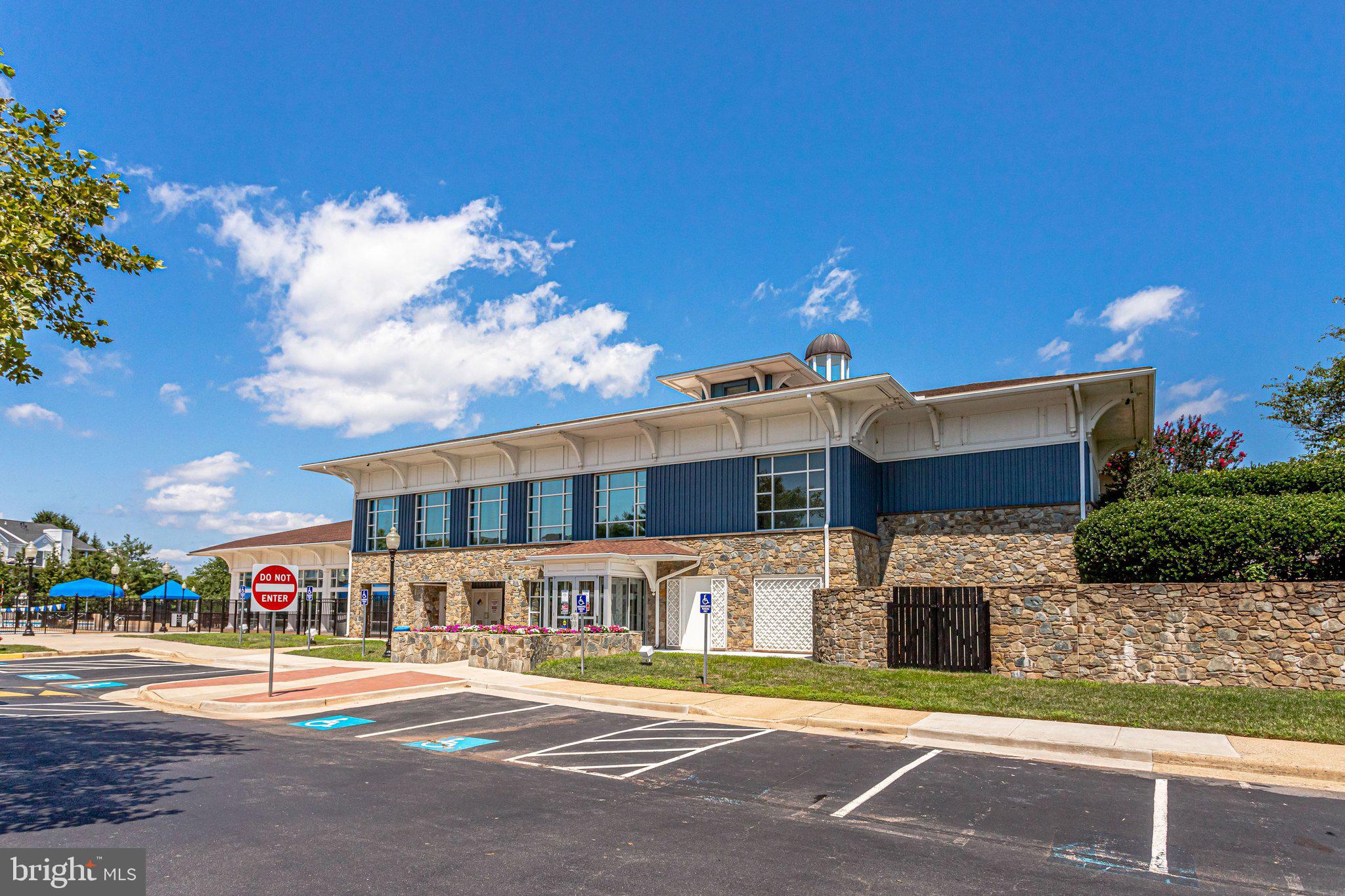 20733 Rainsboro Drive Ashburn, VA 20147 - Photo 57 of 63