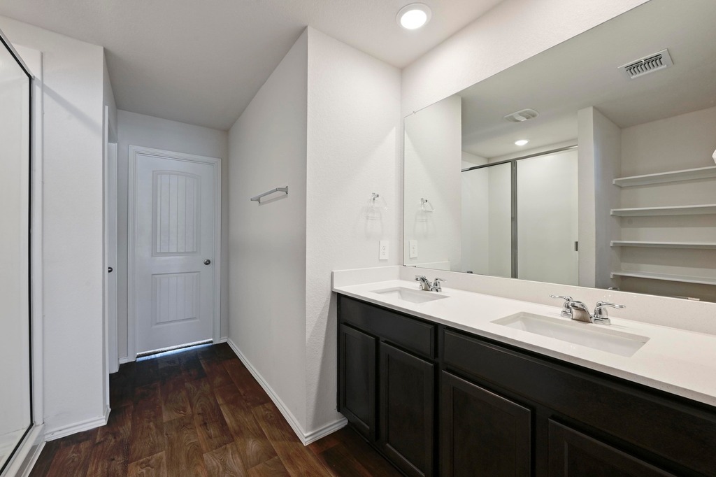 164 Frogmore Loop Kyle, TX 78640 - Photo 12 of 23 Gallery Image 12