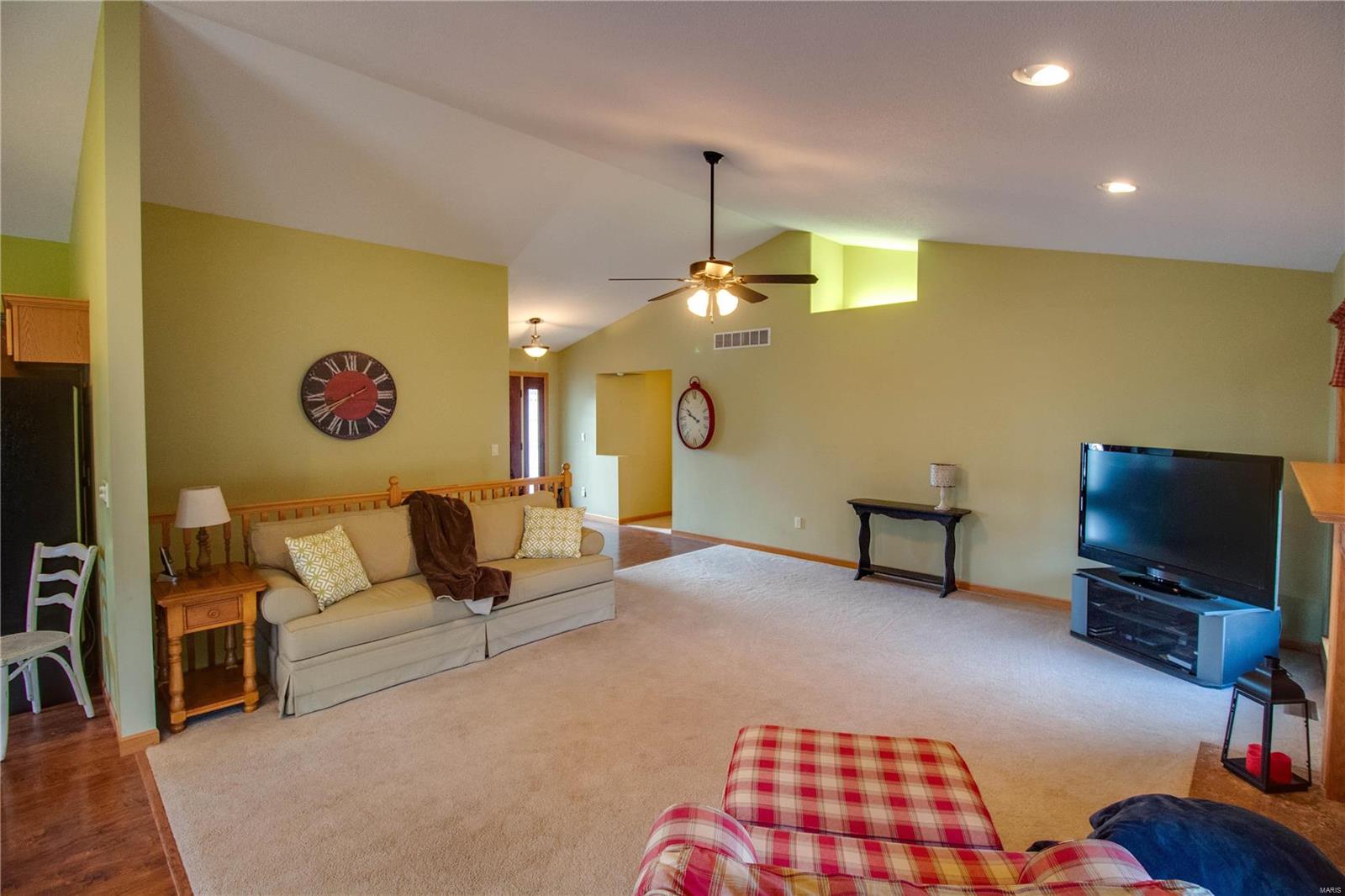 32944 Delhi Road Brighton, IL 62012 - Photo 13 of 57