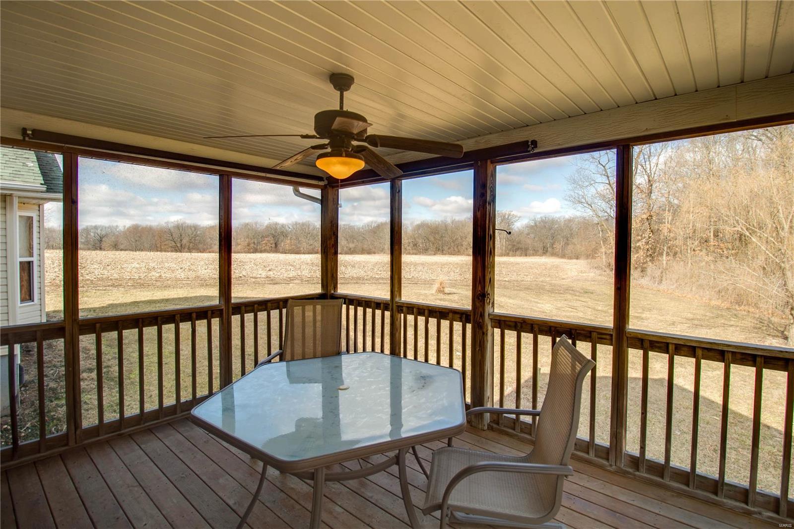 32944 Delhi Road Brighton, IL 62012 - Photo 15 of 57
