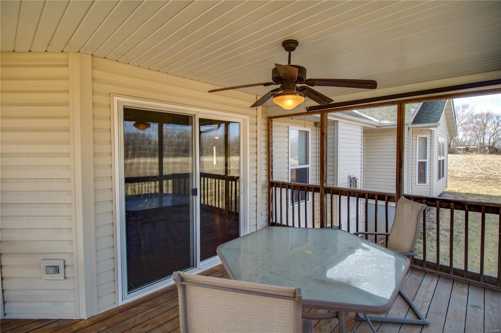 32944 Delhi Road Brighton, IL 62012 - Photo 16 of 57