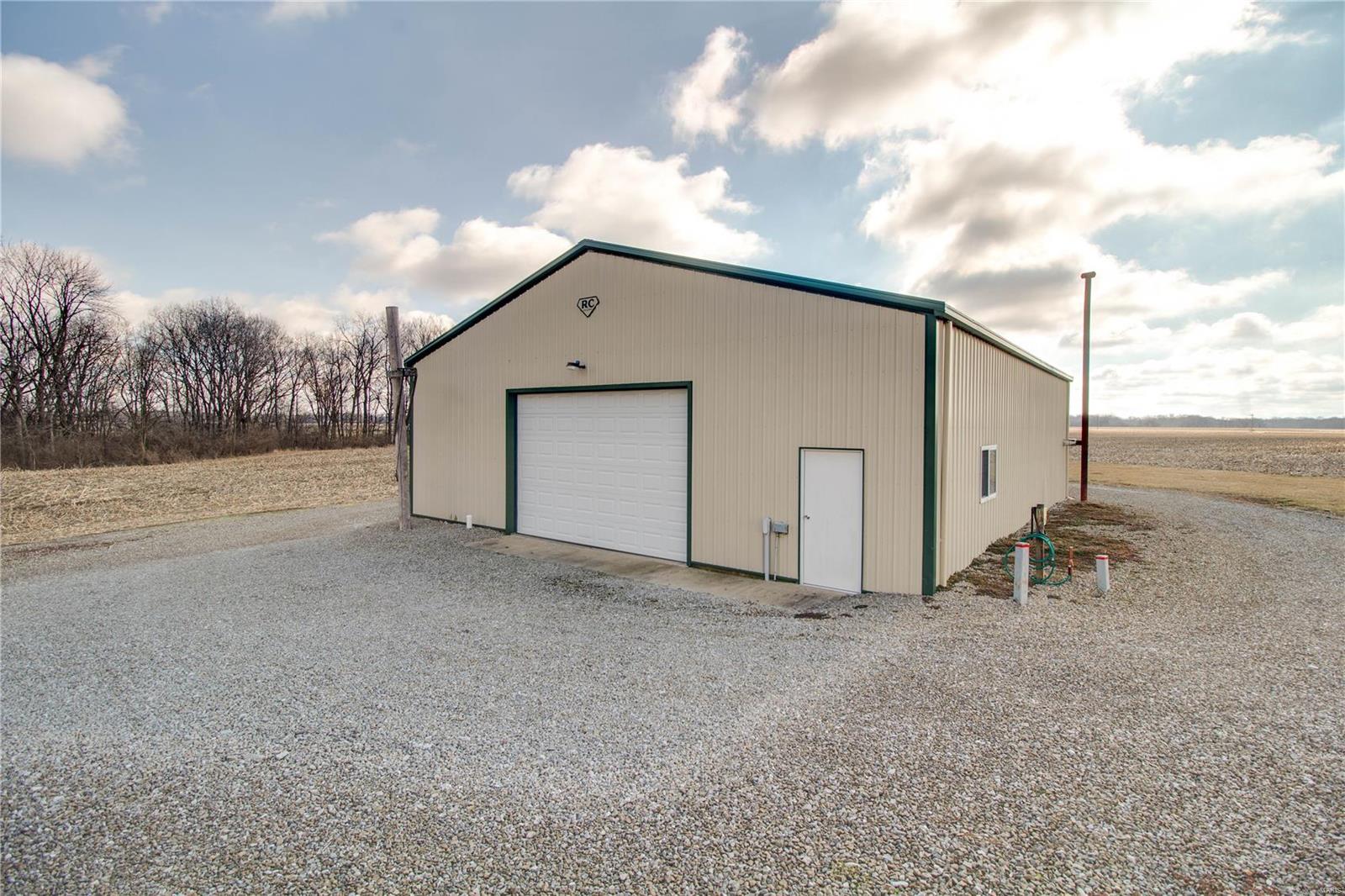 32944 Delhi Road Brighton, IL 62012 - Photo 48 of 57