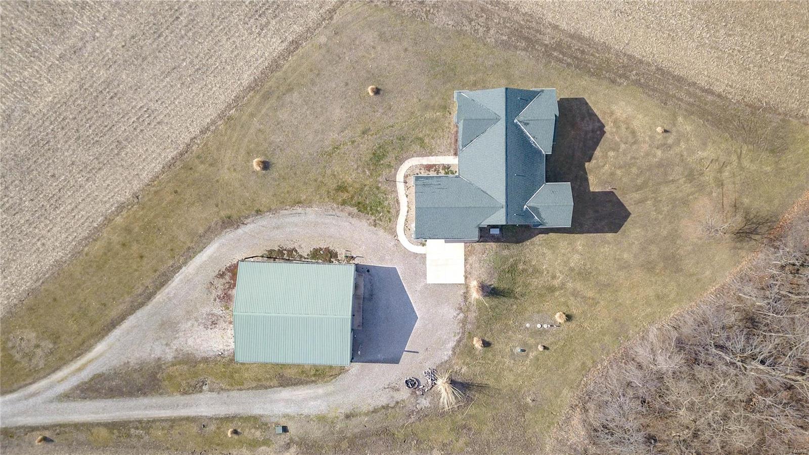 32944 Delhi Road Brighton, IL 62012 - Photo 55 of 57