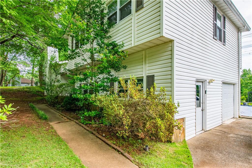 4081 Willow Ridge Road Douglasville, GA 30135 - Photo 4 of 55