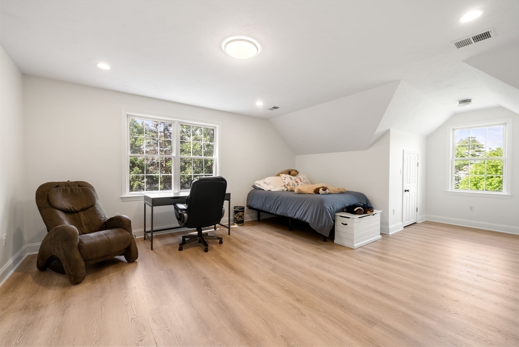 74 Grist Mill Road Littleton, MA 01460 - Photo 27 of 41