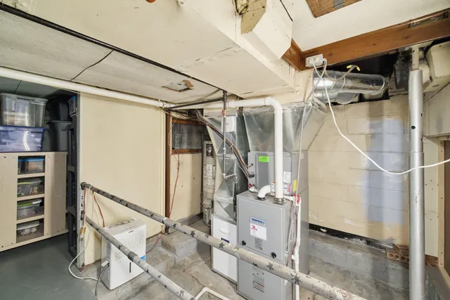 $210,000 | 115 Mc Kee Street, Manistee, MI 49660