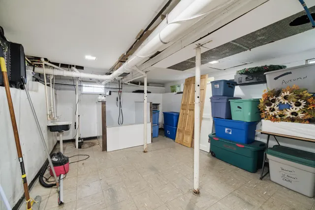 $210,000 | 115 Mc Kee Street, Manistee, MI 49660