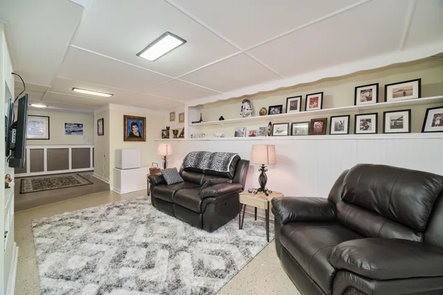 $210,000 | 115 Mc Kee Street, Manistee, MI 49660