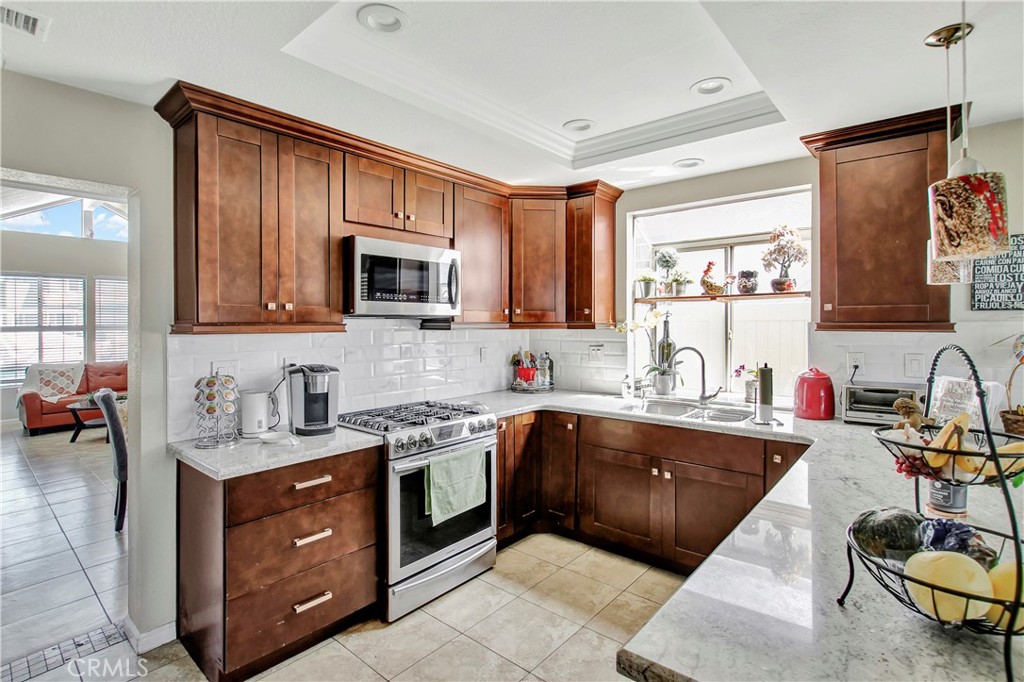 19975 Westerly Drive Riverside, CA 92508 - Photo 8 of 27