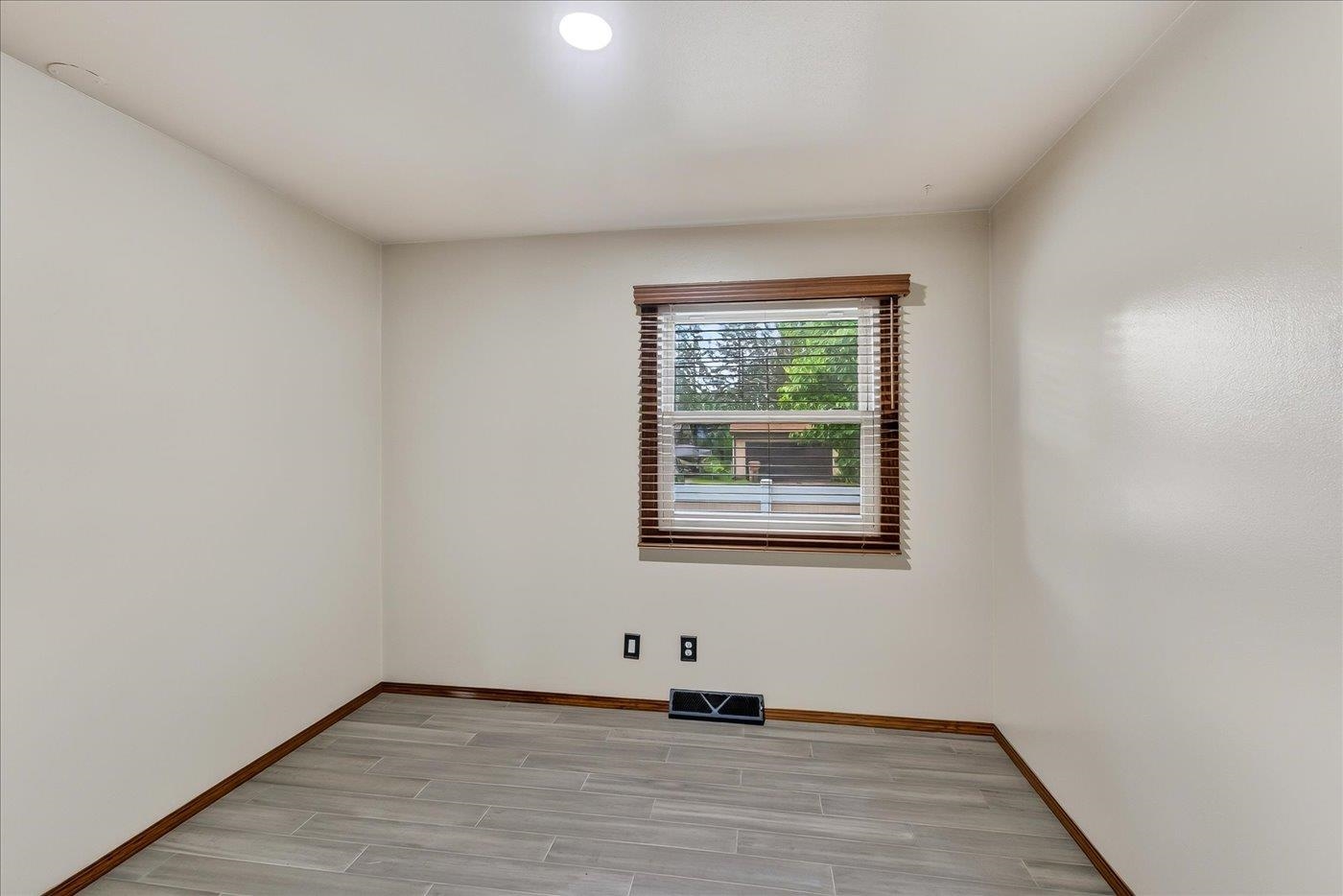 1813 Prairie Road Madison, WI 53711 - Photo 23 of 51