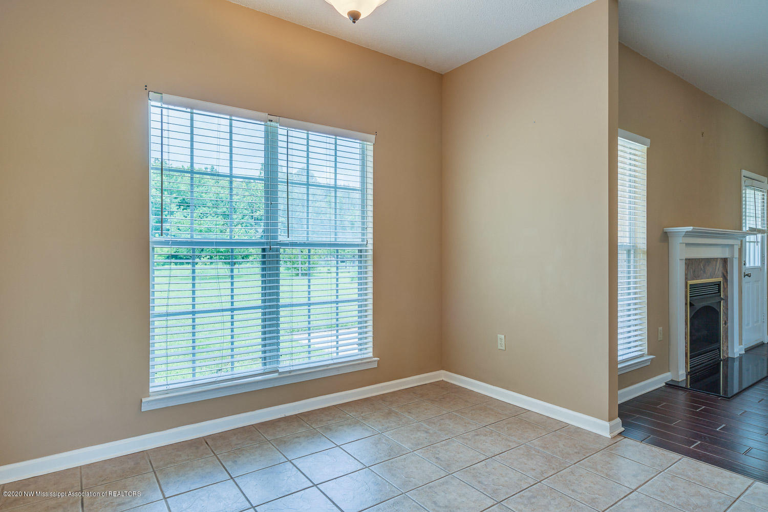 68 Roper Cove Byhalia, MS 38611 - Photo 15 of 22 68-Roper-Cove-snapsold-screen-203017-17