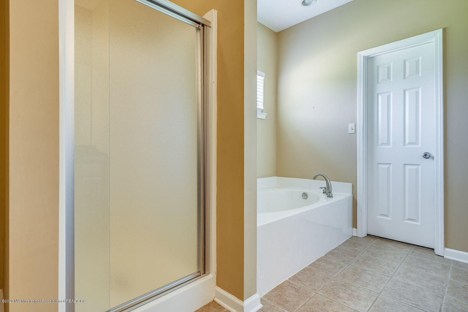 68 Roper Cove Byhalia, MS 38611 - Photo 18 of 22 68-Roper-Cove-snapsold-screen-203017-21
