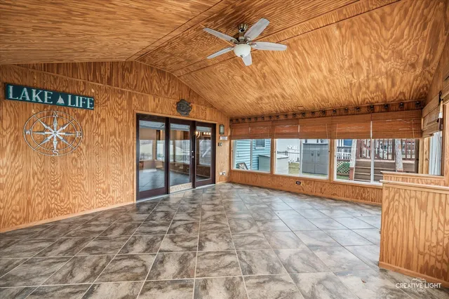 $370,000 | 1119 Cathy Drive, Joliet, IL 60431