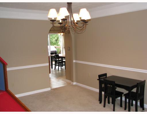 130 Cedar Ridge Drive Monaca, PA 15061 - Photo 4 of 11 Dining Room.