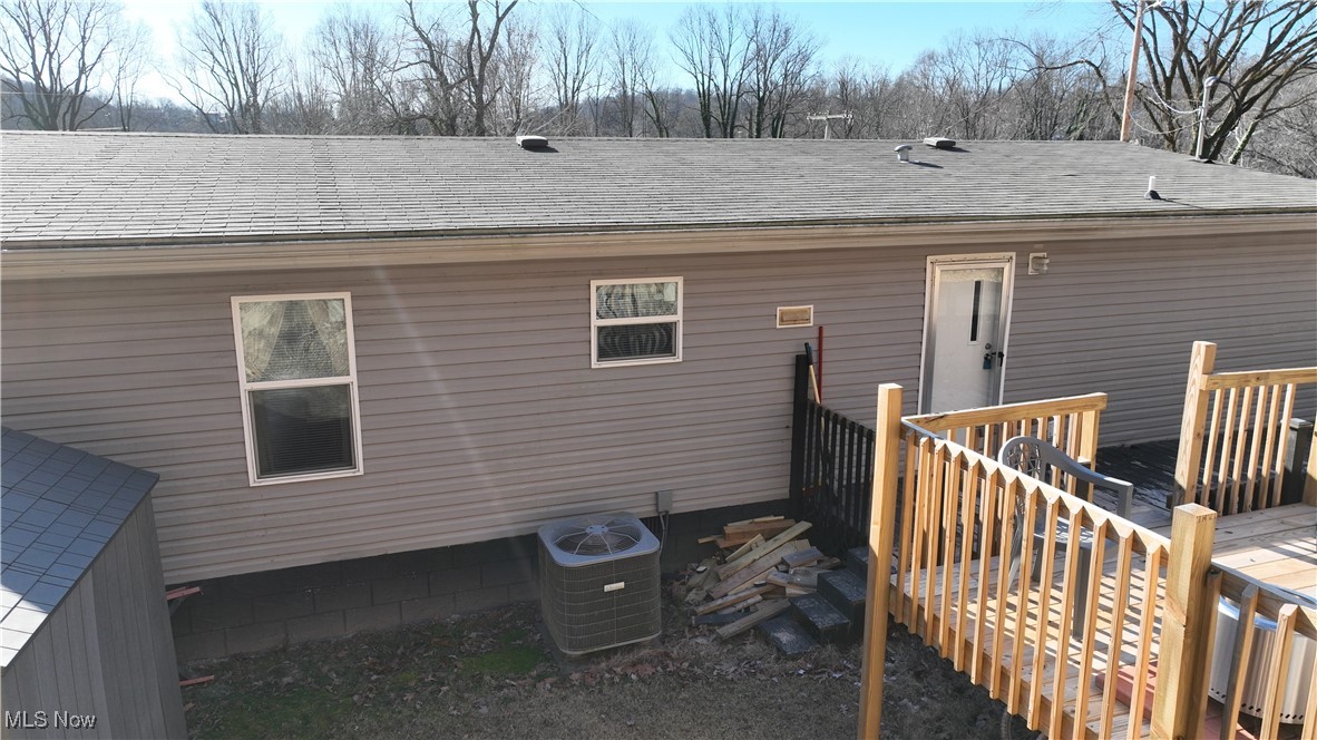 1119 Strawberry Road St. Albans, WV 25177 - Photo 4 of 16