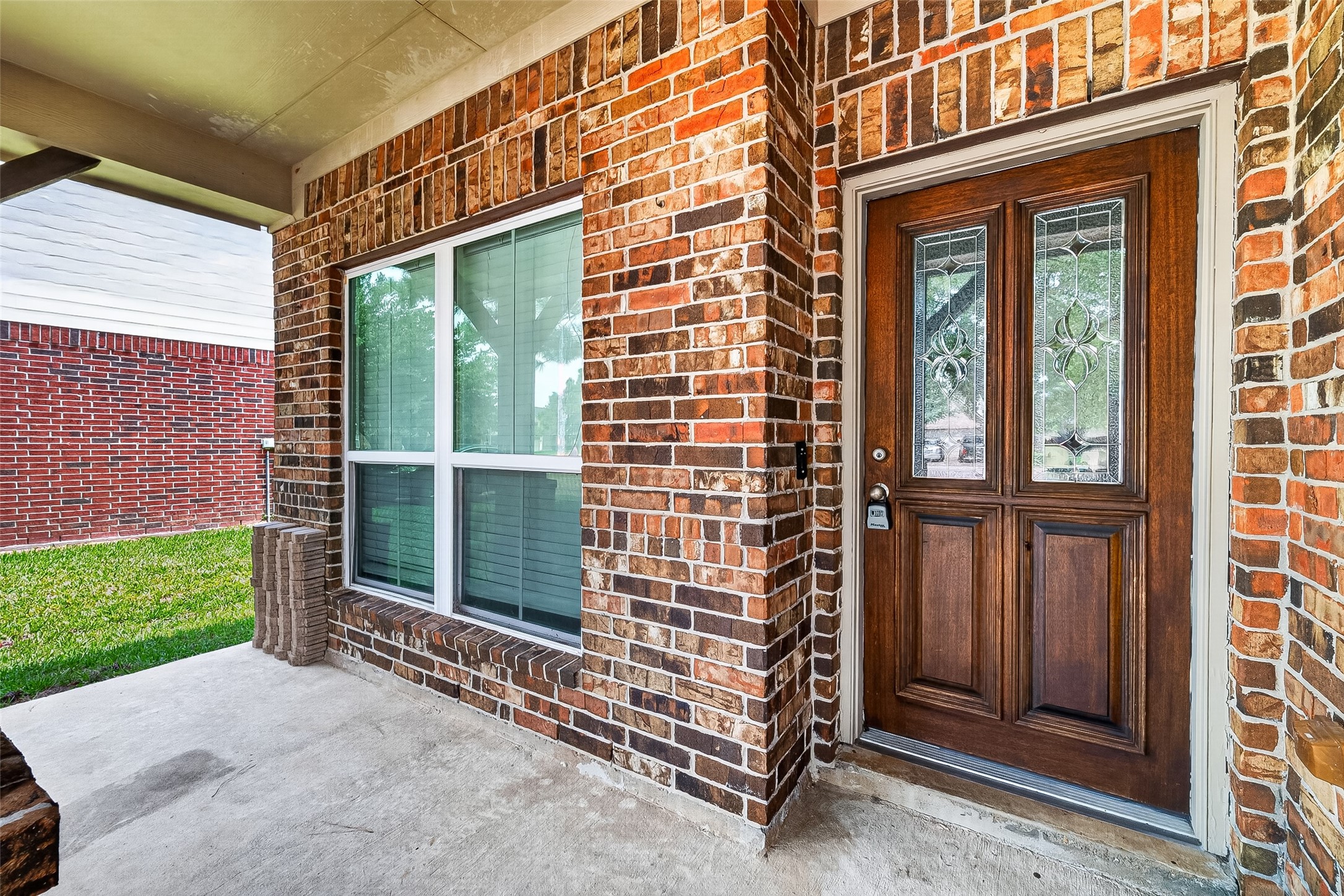 4902 Emerald Tree Circle Houston, TX 77084 - Photo 3 of 18