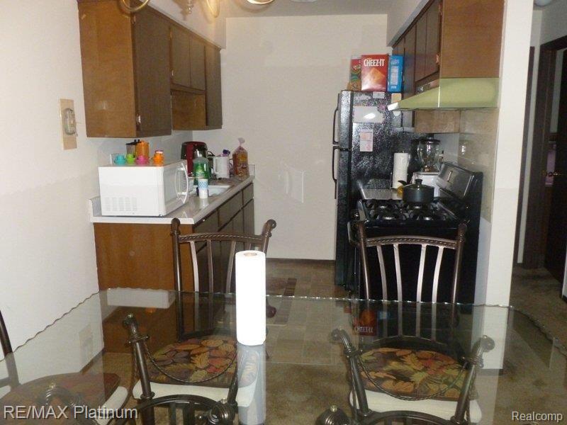 Utica Kitchen.jpg