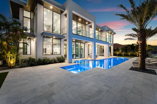 $23,000,000 | 169 Coconut Palm Road, Boca Raton, FL 33432