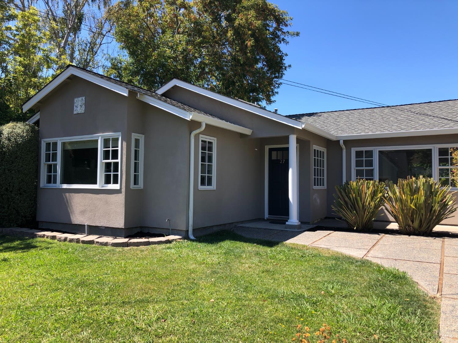 27 Apollo Road Tiburon, CA 94920 - Photo 2 of 6