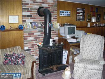 202 James Road Broomall, PA 19008 - Photo 6 of 9 Gallery Image 6