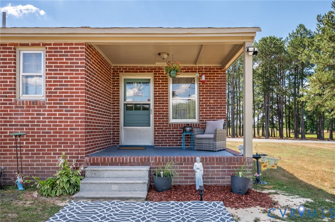 2487 Doyles Lake Road Emporia, VA 23847 - Photo 4 of 18