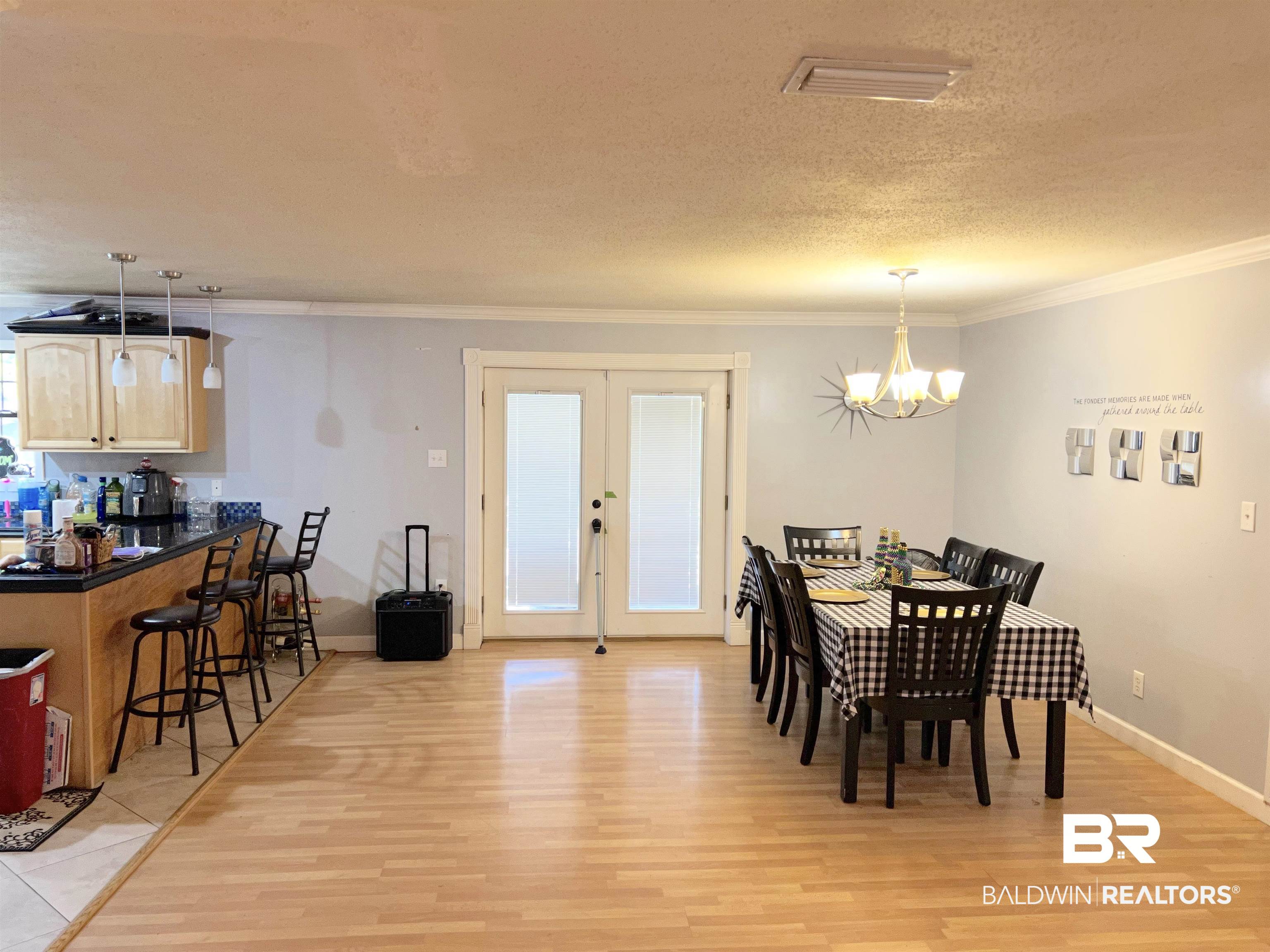 6461 Lake Street Mobile, AL 36618 - Photo 2 of 35 '17X'17