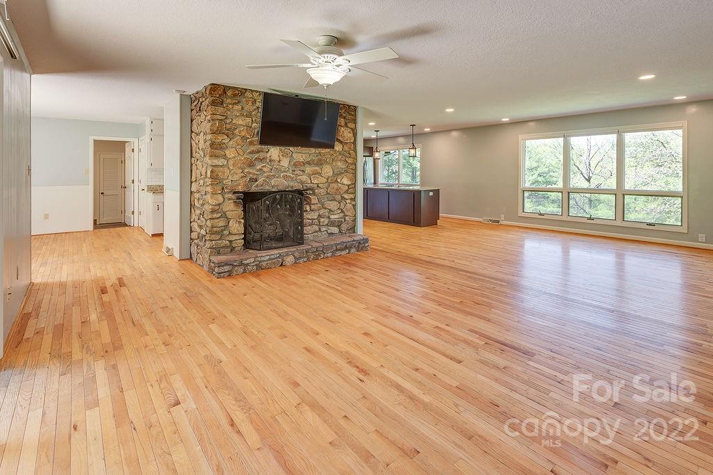 55 Vehorn Road Fairview, NC 28730 - Photo 10 of 48 Gallery Image 10