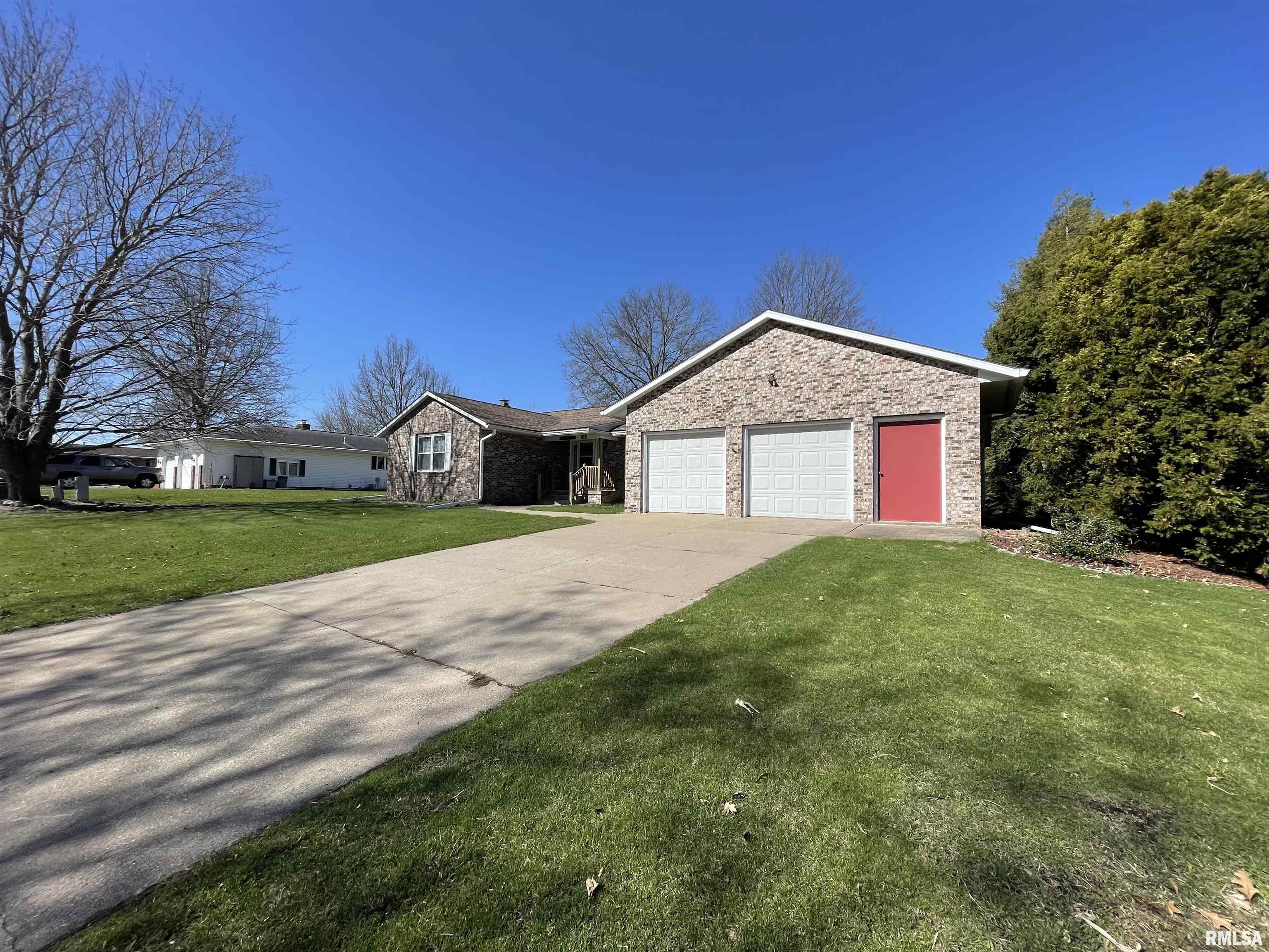 102 1st Street Alpha, IL 61413 - Photo 2 of 50 Gallery Image 2