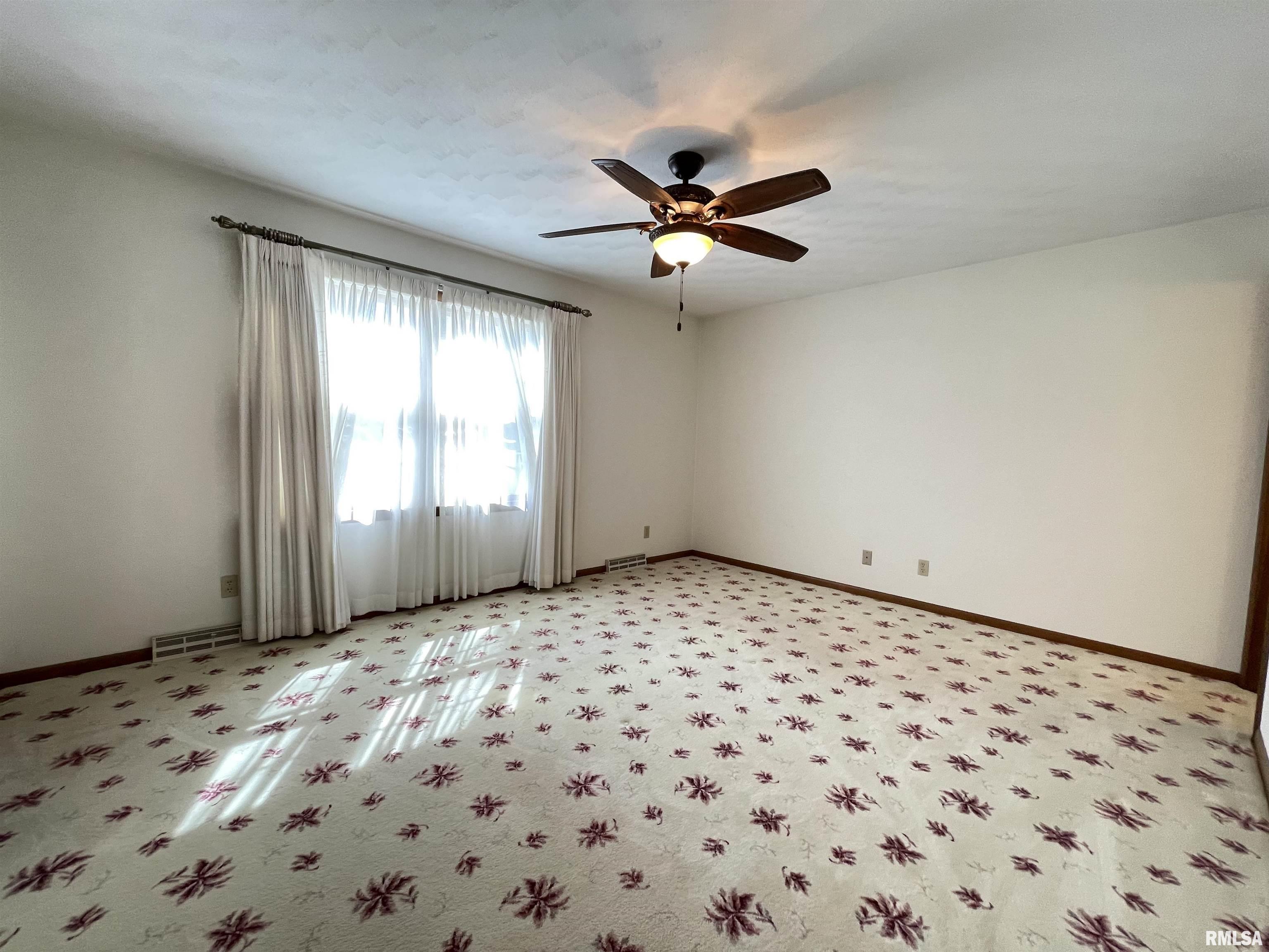 102 1st Street Alpha, IL 61413 - Photo 27 of 50 Gallery Image 27