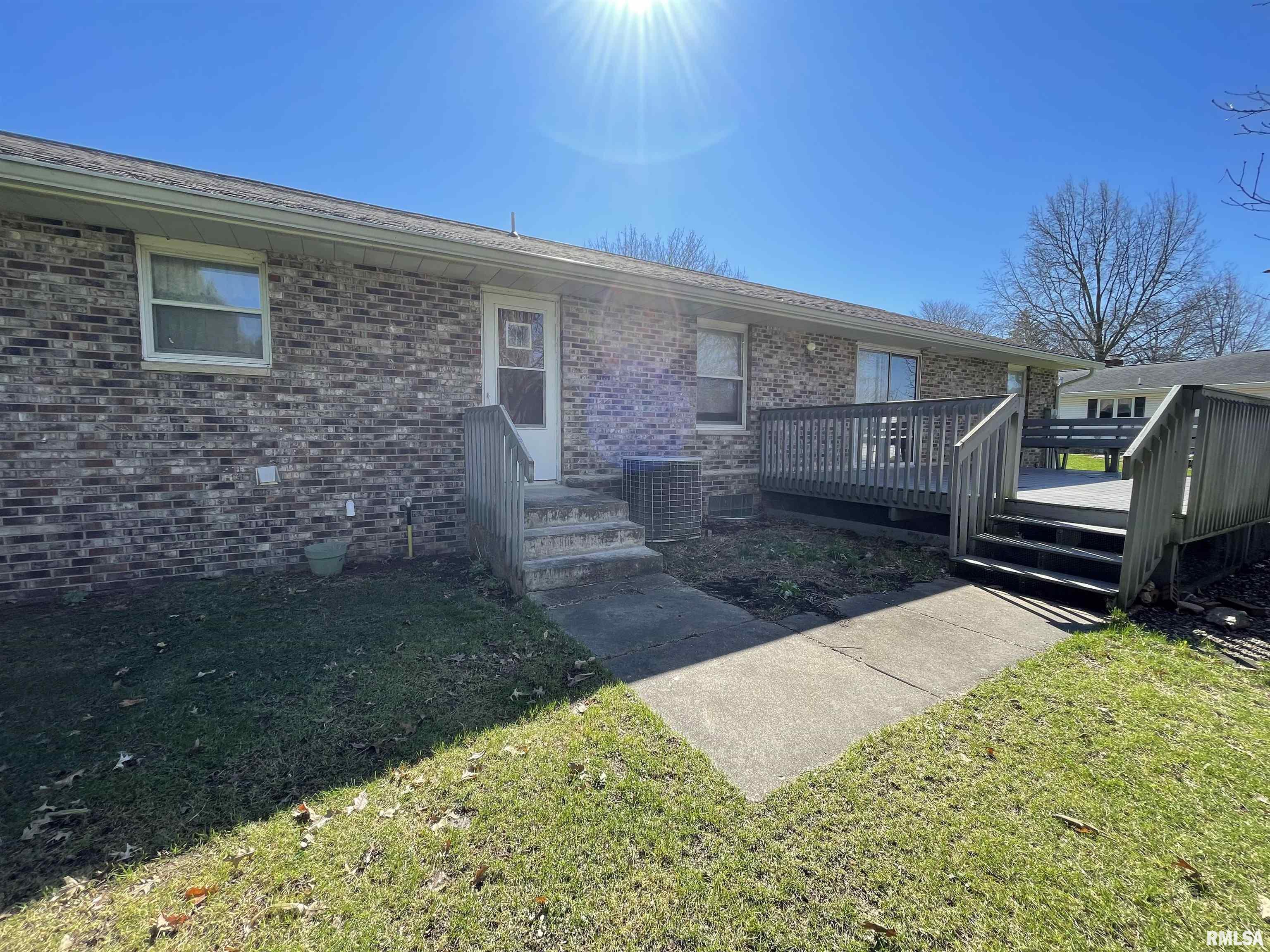 102 1st Street Alpha, IL 61413 - Photo 8 of 50 Gallery Image 8