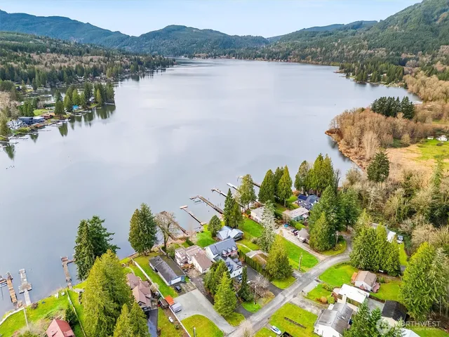 $785,000 | 299 Friday Creek Road, Bellingham, WA 98229