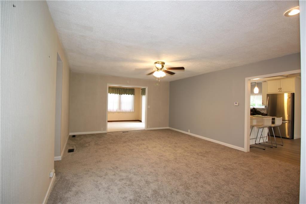 700 Longs Run Road Aliquippa, PA 15001 - Photo 2 of 24 Gallery Image 2