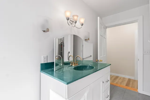 $425,000 | 143 White Road, Bowdoinham, ME 04008