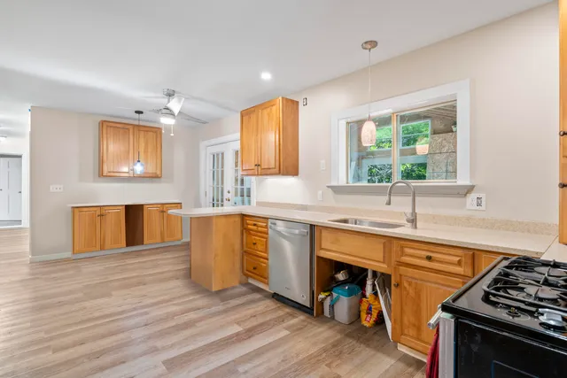 $425,000 | 143 White Road, Bowdoinham, ME 04008