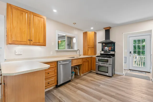 $425,000 | 143 White Road, Bowdoinham, ME 04008