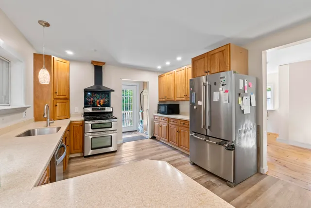 $425,000 | 143 White Road, Bowdoinham, ME 04008