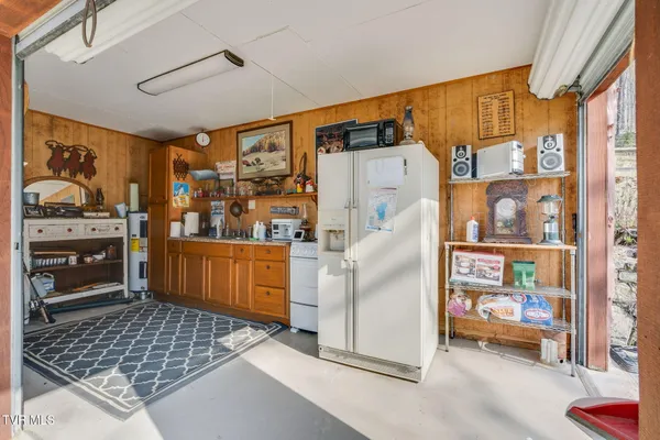 $1,700,000 | 341 Hawk Drive, Gate City, VA 24251