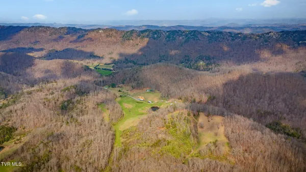 $1,700,000 | 341 Hawk Drive, Gate City, VA 24251