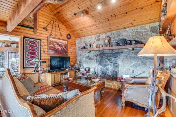 $1,700,000 | 341 Hawk Drive, Gate City, VA 24251