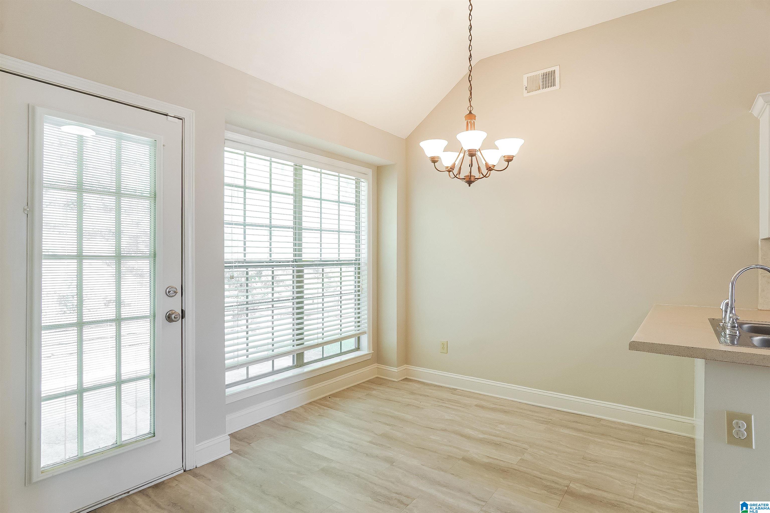 5476 Virginia Way Bessemer, AL 35022 - Photo 13 of 21