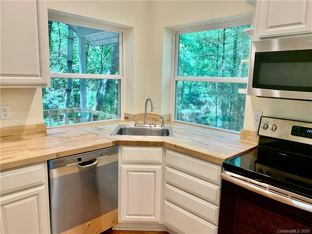 1809 Probart Street Brevard, NC 28712 - Photo 6 of 14 Gallery Image 6