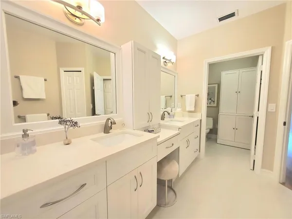 $515,000 | 945 Eastham Way, Unit H203, Naples, FL 34104