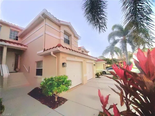 $515,000 | 945 Eastham Way, Unit H203, Naples, FL 34104