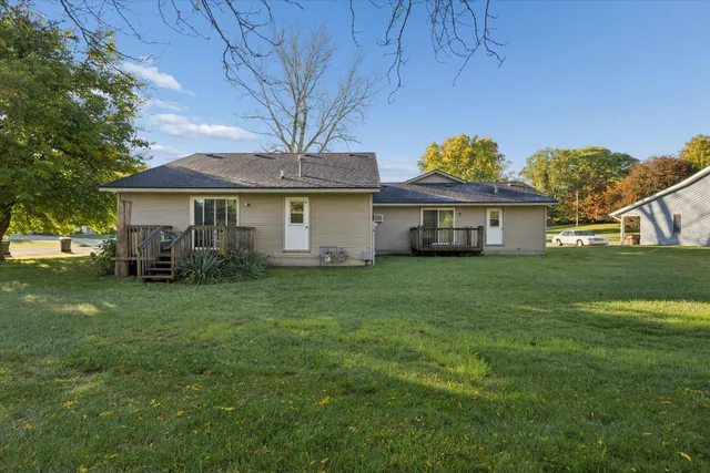 $299,900 | 41 Chary Lane Northwest, Sparta, MI 49345