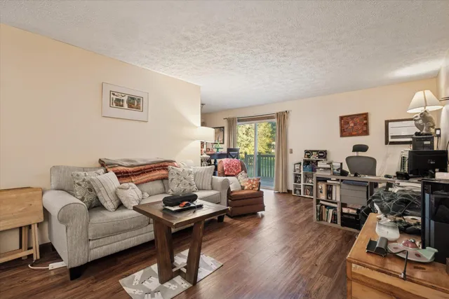 $299,900 | 41 Chary Lane Northwest, Sparta, MI 49345