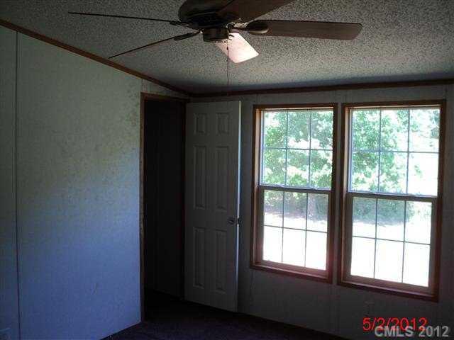 1010 Alexis High Shoals Road Dallas, NC 28034 - Photo 6 of 8 Gallery Image 6
