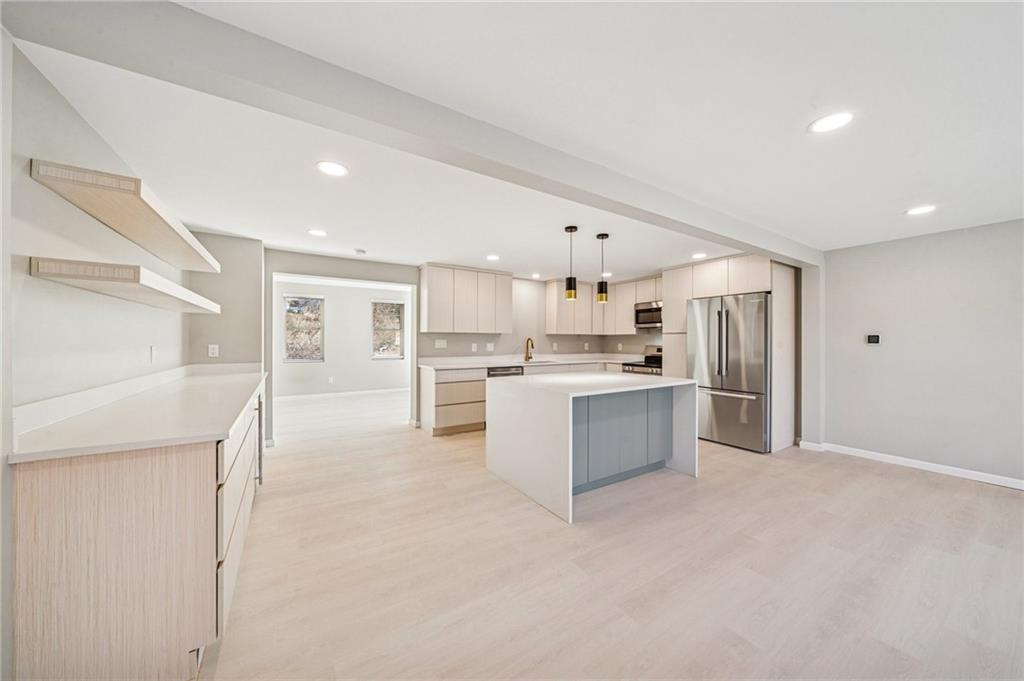 1352 Powers Run Road Pittsburgh, PA 15238 - Photo 7 of 41 Gallery Image 7