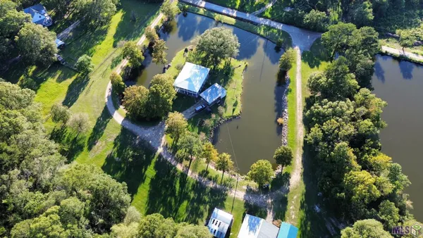 $385,000 | 32350 Burgess Road, Denham Springs, LA 70706